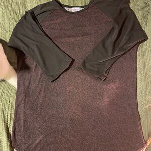 LuLaRoe Black and Purple Heathered Top 3/4 sleeve